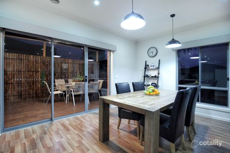 Property photo of 35 Serenity Way Craigieburn VIC 3064