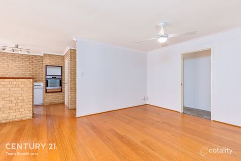 Property photo of 54 Baxter Close Huntingdale WA 6110