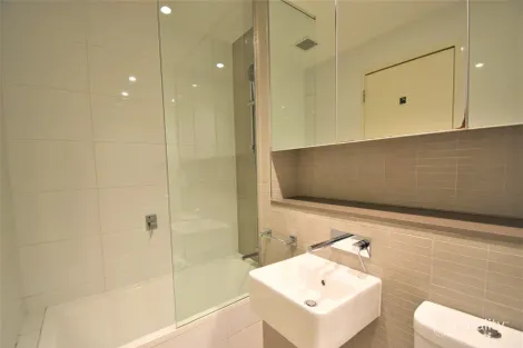 Property photo of 307/5 Brodie Spark Drive Wolli Creek NSW 2205