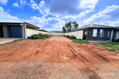 36 Scott St, Whyalla Stuart, SA 5608