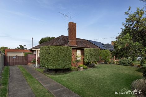 18 Ravenhall St, Braybrook, VIC 3019