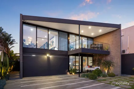 180 Beach Rd, Parkdale, VIC 3195