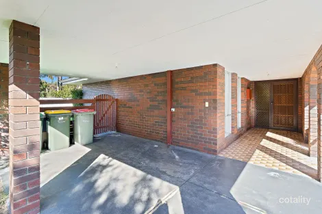 Property photo of 17 Munderee Place Wanneroo WA 6065