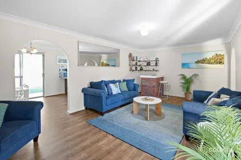 Property photo of 17 Munderee Place Wanneroo WA 6065