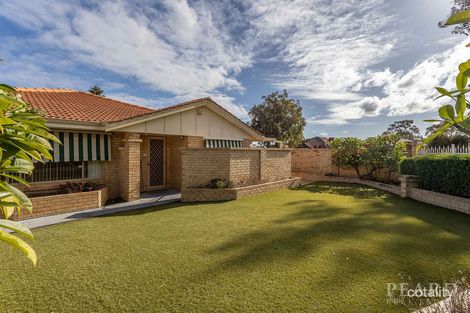 Property photo of 2 Clere Rise Woodvale WA 6026