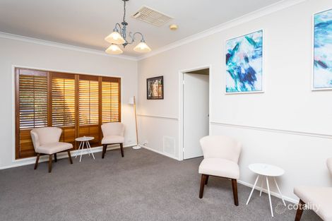 Property photo of 64 Simkin Crescent Kooringal NSW 2650