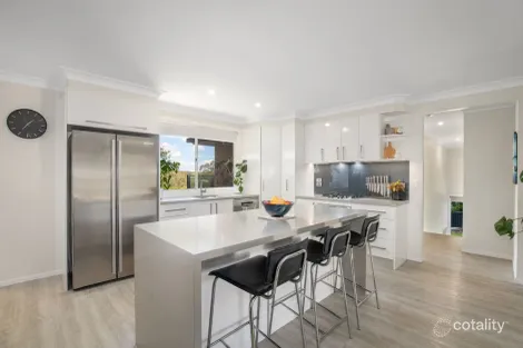 Property photo of 4 Cotterell Place Armidale NSW 2350