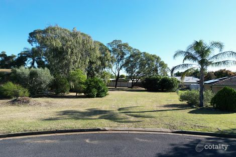 7 Robb St, Oakey, QLD 4401