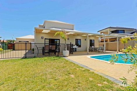 Property photo of 6 Limetree Circuit Mindarie WA 6030