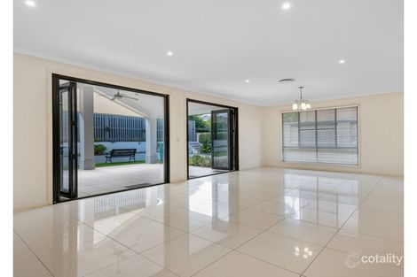 Property photo of 5 Dimboola Street Bridgeman Downs QLD 4035