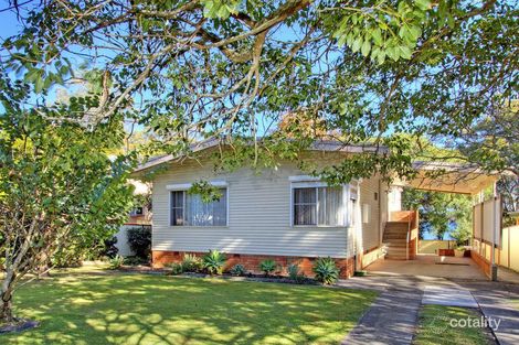 Property photo of 17 Macquarie Road Mannering Park NSW 2259
