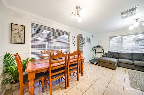 Property photo of 9 Bradley Terrace Narre Warren VIC 3805
