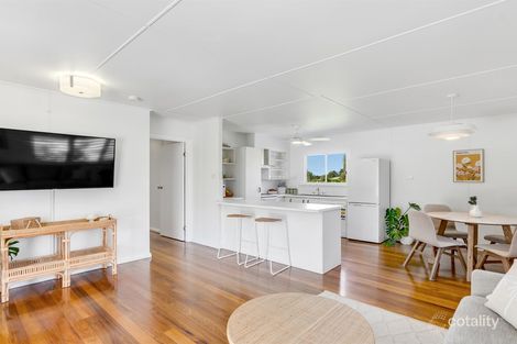 Property photo of 183 Greenslopes Street Edge Hill QLD 4870