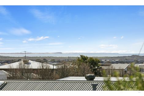 Property photo of 194 Fischer Street Torquay VIC 3228