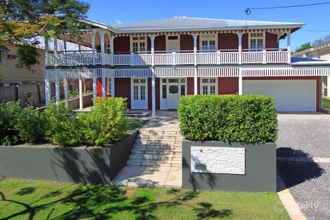 Property photo of 19 Leura Terrace Hawthorne QLD 4171