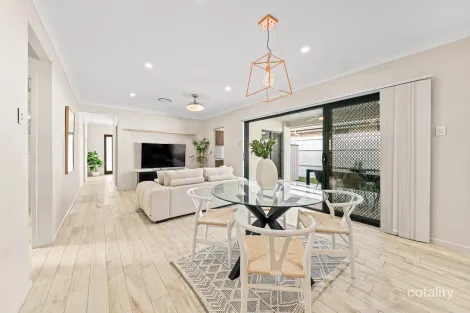 Property photo of 1 Cromwell Court Doolandella QLD 4077