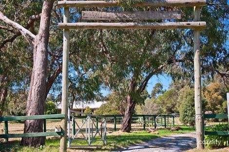 Property photo of 14 Grassmere Road Langwarrin VIC 3910