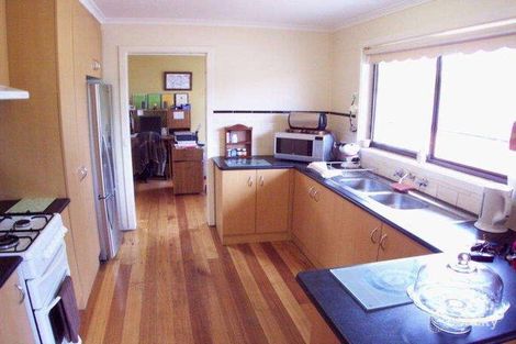 Property photo of 6 Bramcote Drive Westmeadows VIC 3049