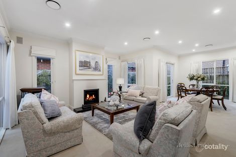 Property photo of 8 Airley Road Glen Iris VIC 3146