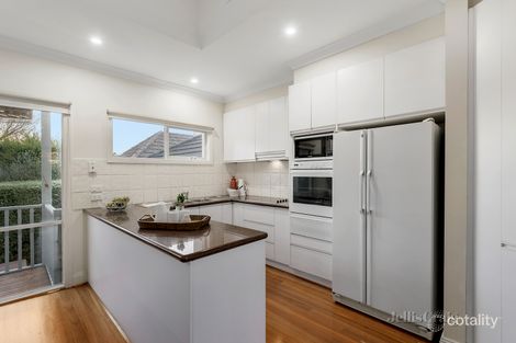 Property photo of 8 Airley Road Glen Iris VIC 3146