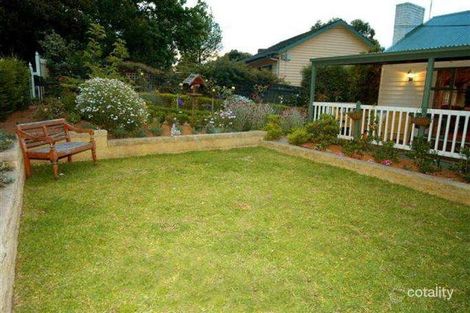 Property photo of 21 Boyana Crescent Croydon VIC 3136