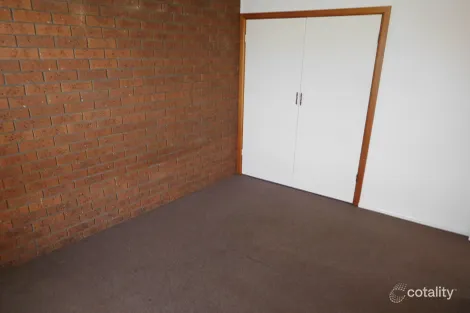 Property photo of 1/475 Griffith Road Lavington NSW 2641