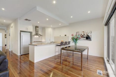 Property photo of 1A/7 Curzon Street Ivanhoe VIC 3079