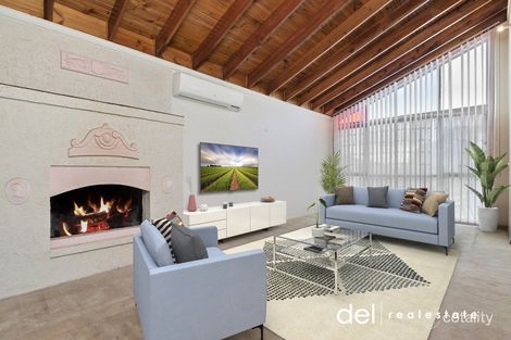 Property photo of 57 Georgette Crescent Endeavour Hills VIC 3802