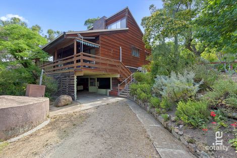 Property photo of 153 Orchard Drive Glenrowan VIC 3675