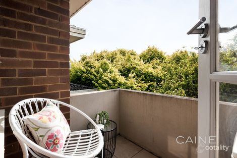 Property photo of 18/86-90 Hotham Street East Melbourne VIC 3002