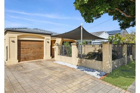 Property photo of 1/4 Ferny Fairway Burleigh Heads QLD 4220