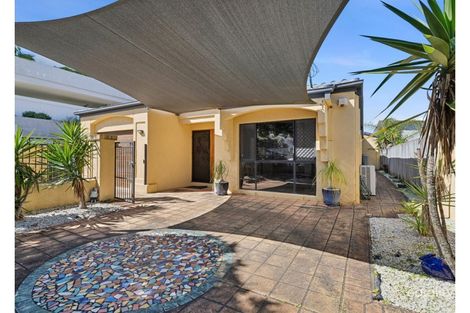 Property photo of 1/4 Ferny Fairway Burleigh Heads QLD 4220