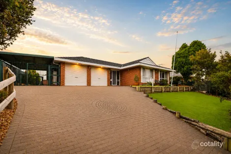 Property photo of 16 Blake Road Mount Annan NSW 2567
