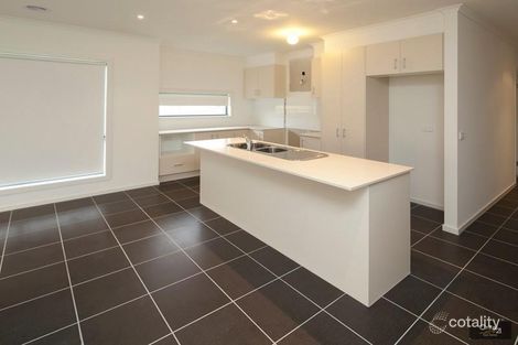 Property photo of 17 Peridot Avenue Officer VIC 3809