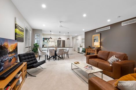 Property photo of 714/3 Pendraat Parade Hope Island QLD 4212