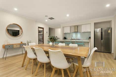 Property photo of 17 Landing Avenue Doreen VIC 3754