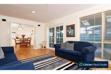 Property photo of 10 Thanos Court Hallam VIC 3803