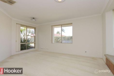 Property photo of 9 Tea Tree Way Thornlie WA 6108
