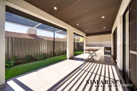 Property photo of 5A Benara Road Noranda WA 6062