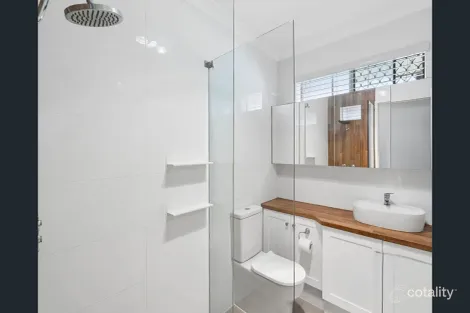 Property photo of 8 Abrolhos Close Shelley WA 6148