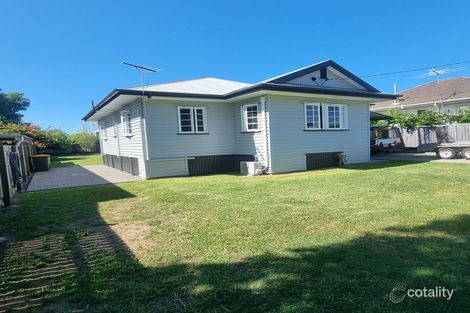 11 Glading St, Manly West, QLD 4179