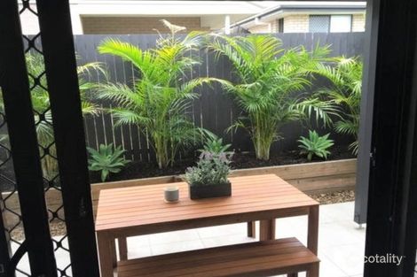 Property photo of 28 Malachite Drive Logan Reserve QLD 4133