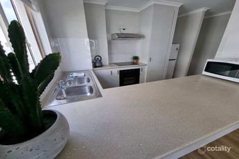 12/566 Esplanade, Urangan, QLD 4655