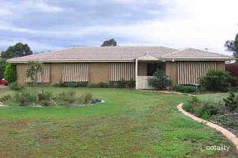 9 Madeleine Pl, Melton West, VIC 3337