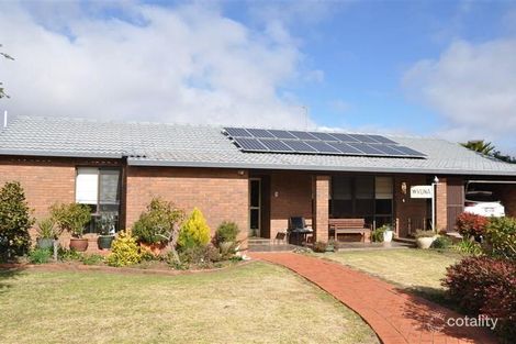 Property photo of 5 Eloora Place Forbes NSW 2871