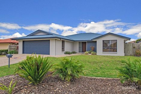 Property photo of 33 Shannon Crescent Caloundra West QLD 4551