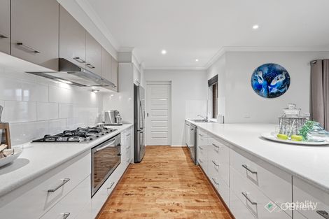 Property photo of 25 Ethereal Way Sandhurst VIC 3977