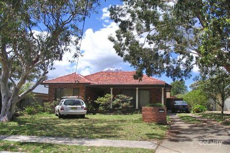 18 Cambrai Ave, Engadine, NSW 2233