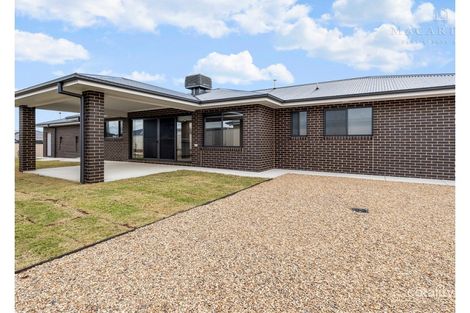 3 Edgar Pl, Gobbagombalin, NSW 2650