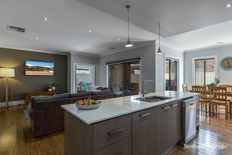 Property photo of 5 Riverbend Drive Darley VIC 3340